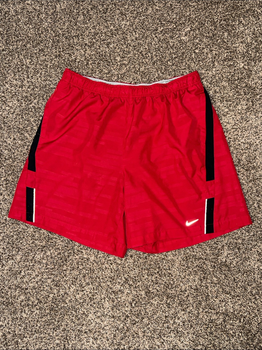 Nike Men's Red Athletic Shorts size XL